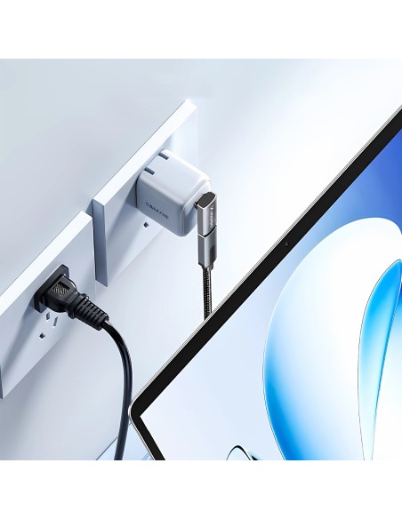 
USB-C 40Gb/ s 240W 8K OTG kampinis adapteris – pilkas
