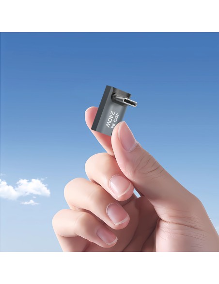 
USB-C 40Gb/ s 240W 8K OTG kampinis adapteris – pilkas
