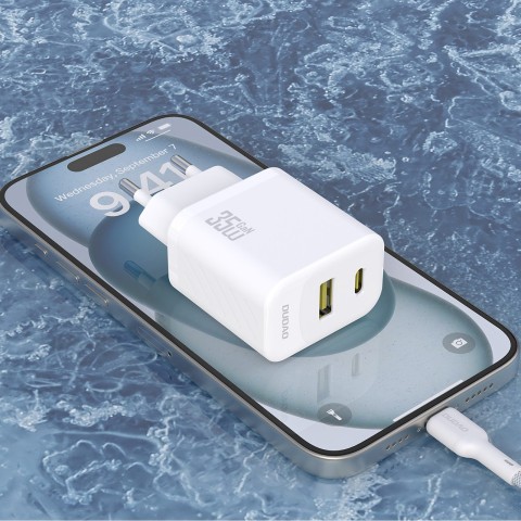 
A27 MaxC USB-C USB-A GaN 35W sieninis įkroviklis – baltas
