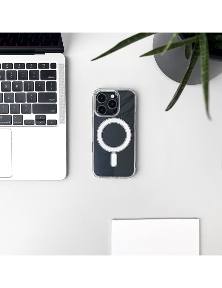 
„iPhone 17 Pro“ skaidrus kampinis dėklas „MagSafe“ – permatomas

