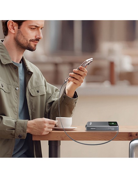 
K31 Pro 20000mAh išorinė baterija su ištraukiamu USB-C laidu, 45W – pilka
