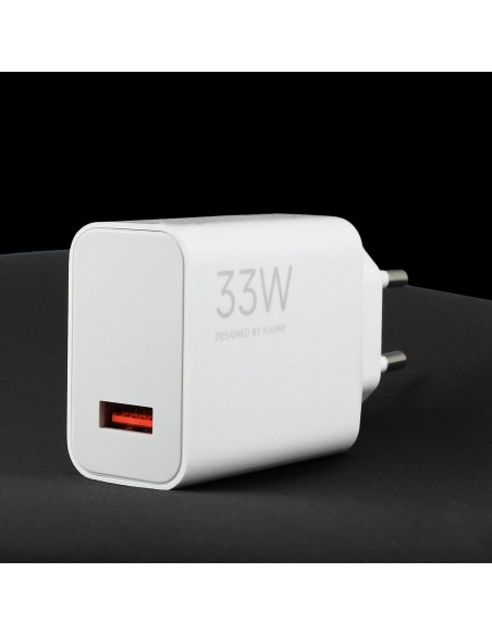 
33 W USB-A sieninis įkroviklis su USB-C laidu – baltas
