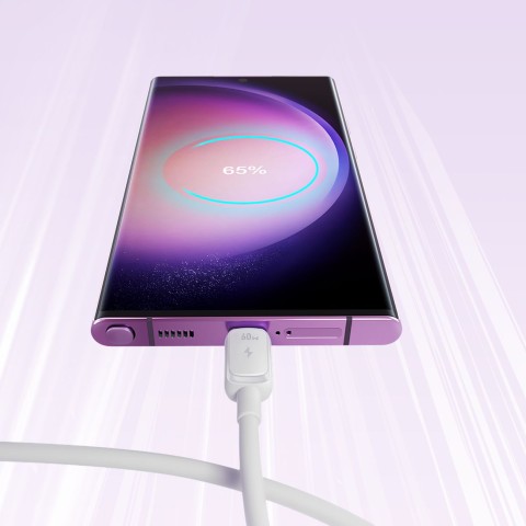 
USB-C 60W 1,2 m įkrovimo laidas – baltas

