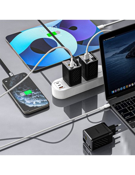 
USB-A USB-C GaN 67W sieninis įkroviklis su ištraukiamu USB-C PD QC laidu – juodas
