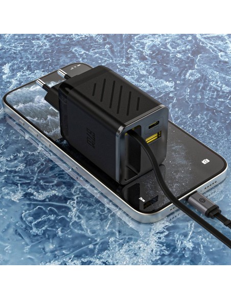 
USB-A USB-C GaN 67W sieninis įkroviklis su ištraukiamu USB-C PD QC laidu – juodas
