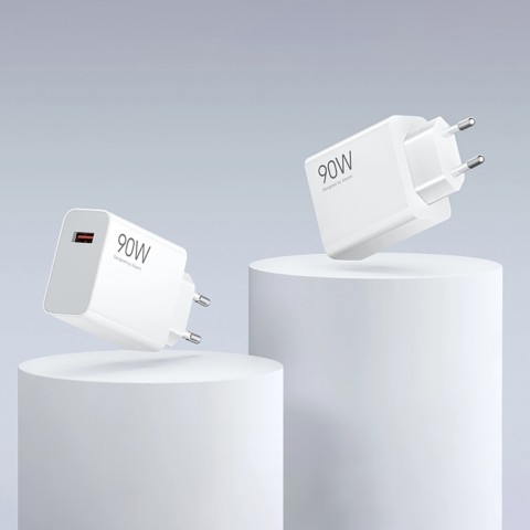 
„Xiaomi HyperCharge Combo USB-A 6.1A 90W“ sieninis įkroviklis su USB-C laidu – baltas
