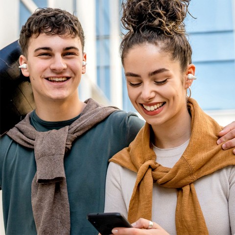 
„Bass 15 Clip OWS“ belaidės ausinės su USB-C laidu – baltos
