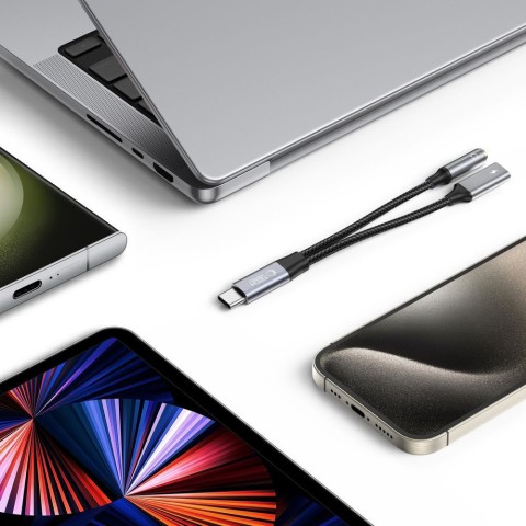 
USB-C – USB-C / 3,5 mm mini lizdo laidas – juodas

