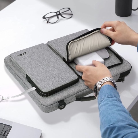 
„Defender Bag“ dėklas 15–16 colių nešiojamajam kompiuteriui – pilkas
