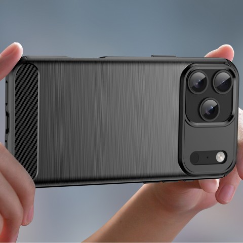 
Apsauginis „iPhone 17 Pro“ anglies pluošto dėklas – juodas

