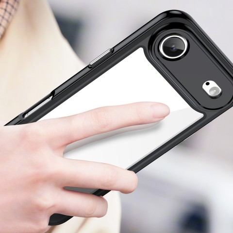 
„iPhone 17 Air“ kosmoso dėklas – juodas permatomas
