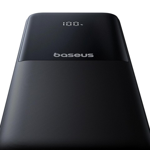 
10000mAh 22,5W išorinė baterija su ekranu, USB-C laidais, „iPhone Lightning Lipow“ – juoda
