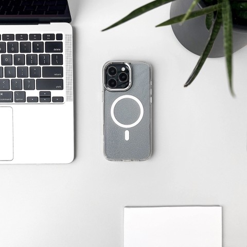 
„Samsung Galaxy S25 Edge MagSafe“ blizgučių dėklas – baltas
