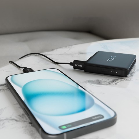 
5000 mAh nešiojamas akumuliatorius su USB-C nanotubu – juodas
