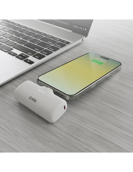 
„EcoPower“ 5000 mAh 10 W išorinė baterija su integruotu USB-C prievadu – balta
