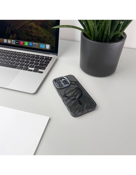 
„iPhone 17 MagSafe“ blizgučių dėklas – juodas
