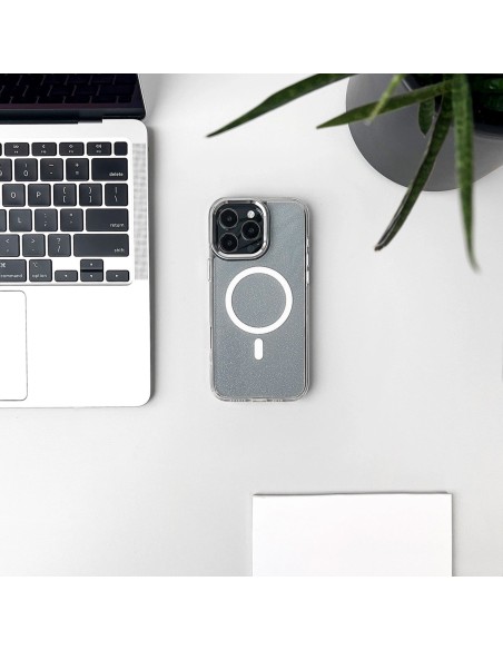 
„iPhone 17 Pro Max MagSafe“ blizgučių dėklas – pusiau permatomas
