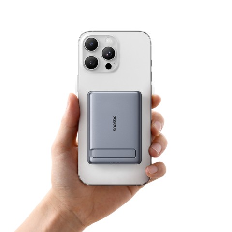 
Itin plonas 5000 mAh talpos išorinis akumuliatorius su stovu ir „PicoGo AM31 Qi2 MagSafe 20W“ laidu – pilkas
