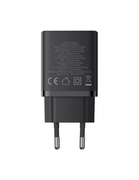 
„Cube Pro“ 30 W USB-C ir USB-A sieninis įkroviklis – juodas
