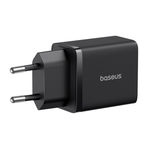 
„Cube Pro“ 30 W USB-C ir USB-A sieninis įkroviklis – juodas

