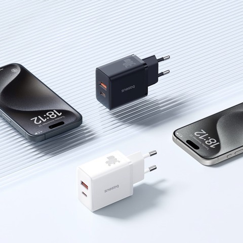 
„Cube Pro“ 30 W USB-C ir USB-A sieninis įkroviklis – juodas
