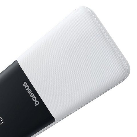 
„Lipow“ 10000mAh 22,5W išorinė baterija su integruotu USB-C „iPhone“ „Lightning“ laidu – balta
