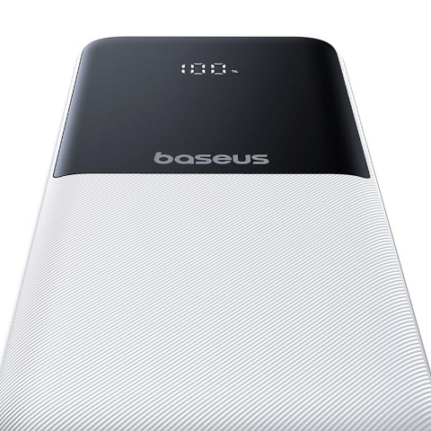 
„Lipow“ 10000mAh 22,5W išorinė baterija su integruotu USB-C „iPhone“ „Lightning“ laidu – balta
