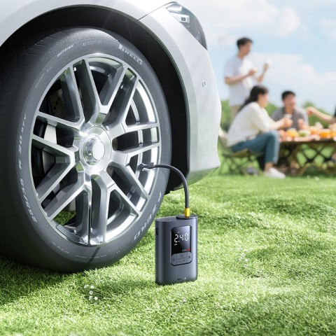 
Akumuliatorinis kompresorius su 3 antgaliais 150PSI 26 l/ min 82W - juodas
