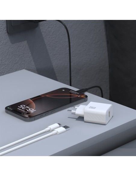
USB-A sieninis įkroviklis su USB-A - USB-C GaN laidu, 25 W, baltas
