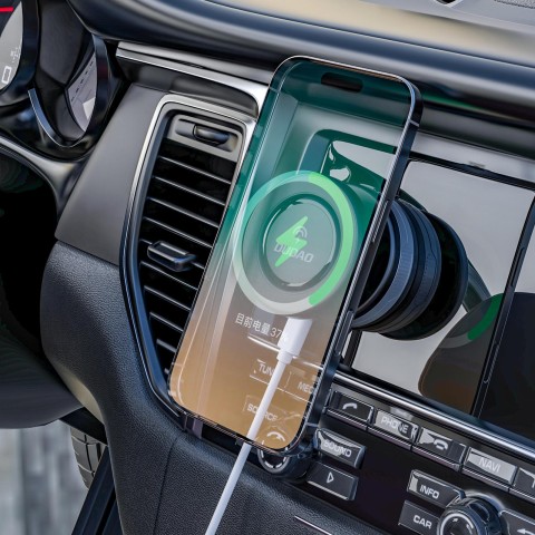 
„MagSafe“ 15 W belaidis automobilinis įkroviklis su siurbtuku išmaniesiems telefonams
