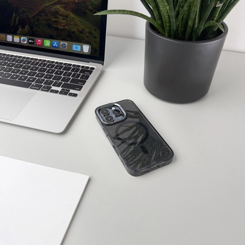 
Blizgantis „MagSafe“ dėklas, skirtas „Samsung Galaxy A26 5G“ – juodas
