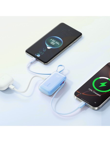 
10000mAh 35W nešiojama baterija su ištraukiamu USB-C laidu ir „Lightning“ dirželiu – mėlyna
