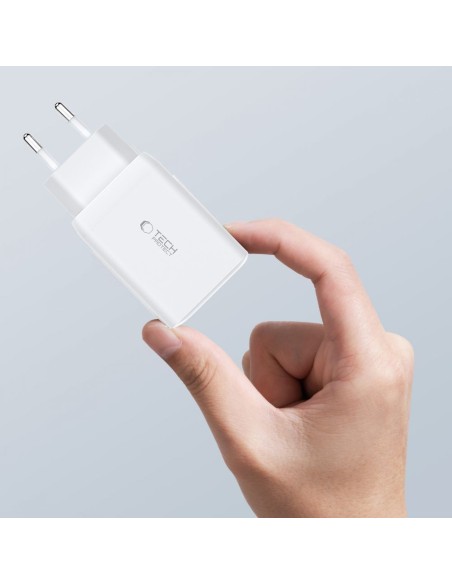 
USB-C USB-A C65W PD 65W QC sieninis įkroviklis – baltas
