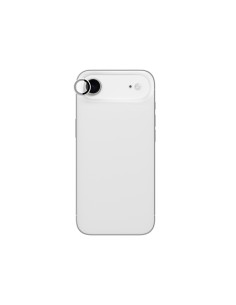 
„iPhone 17 Air“ kameros stiklas su sidabro spalvos aliuminio rėmeliu. Objektyvo stiklas.
