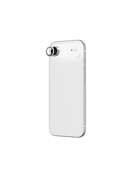 
„iPhone 17 Air“ kameros stiklas su sidabro spalvos aliuminio rėmeliu. Objektyvo stiklas.
