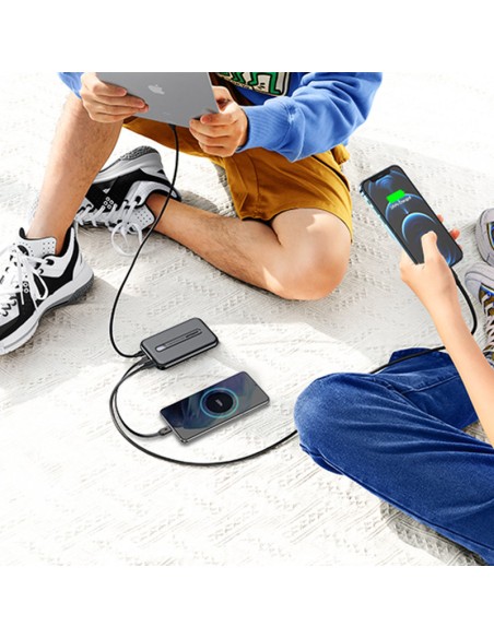 Powerbank 10000mAh 20W Quick Charge USB USB-C integruotas USB-C laidas juodas