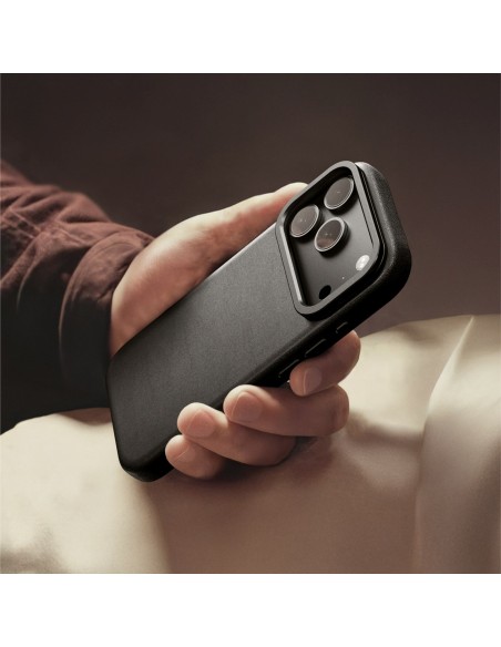 
„Glamour iPhone 17 Pro“ dėklas su stovu – juodas

