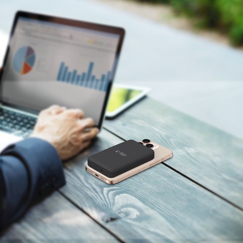 
Belaidis išorinis akumuliatorius 10000 mAh USB-A USB-C 15W – juodas

