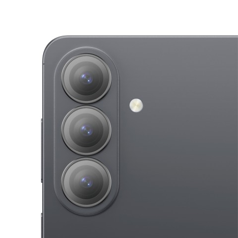 
Grūdintas stiklas „Samsung S26 Radix AR Lens Glass“ – juodas
