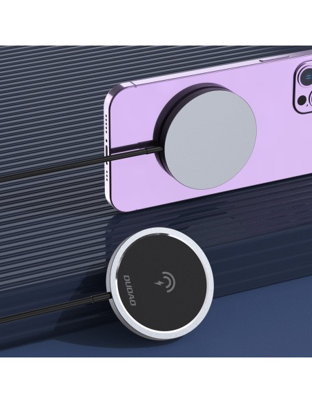 
„MagSafe“ 15 W magnetinis indukcinis įkroviklis – juodas
