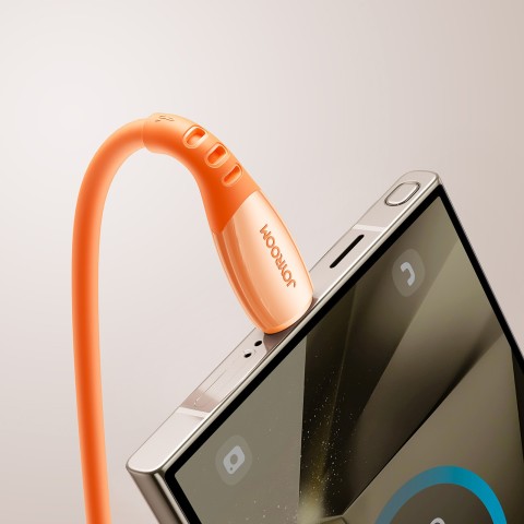 
„Vibrant“ serijos 3A USB-A - USB-C laidas 1,2 m - oranžinis
