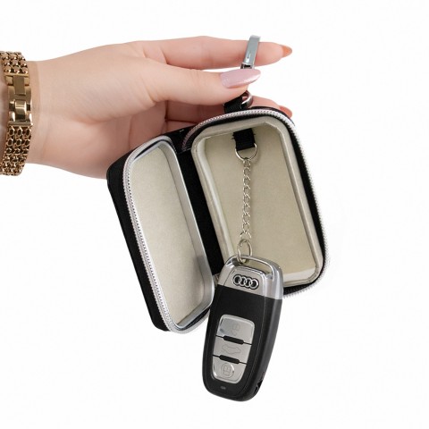 
RFID apsaugos nuo vagystės automobilio raktų dėklas su Faradėjaus narvu – juodas
