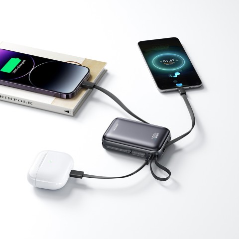 
20000mAh 22,5W USB-C nešiojama baterija su dvigubu laidu – juoda
