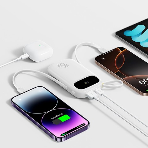 
Išorinė baterija 10000mAh 45W FC31 Qpow 3 su ekranu, USB-C, iPhone Lightning laidas – baltas
