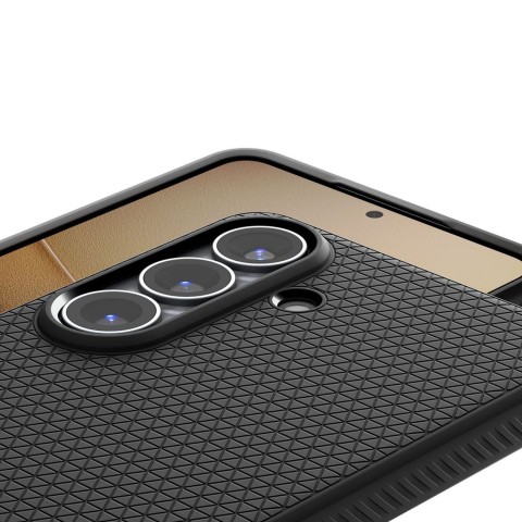 
„Samsung Galaxy S26+ Liquid Air“ dėklas – matinės juodos spalvos
