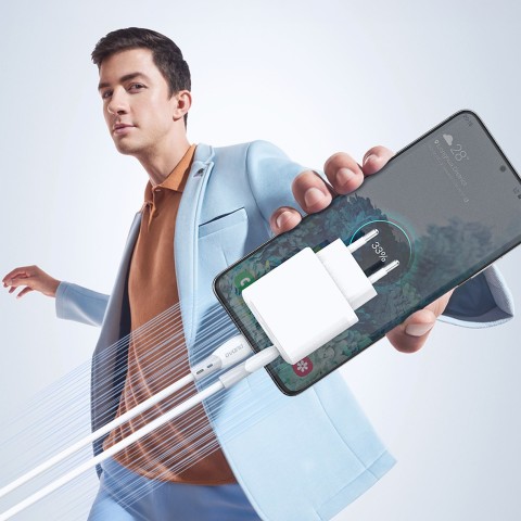 
Silikoninis pintas laidas USB-C L25SC 60W 2m - baltas
