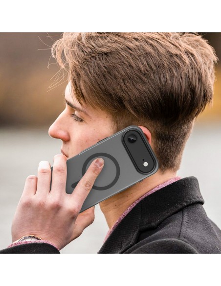 
„iPhone 17 Air“ magnetinis abrazyvinis „MagSafe“ dėklas – matinės juodos spalvos
