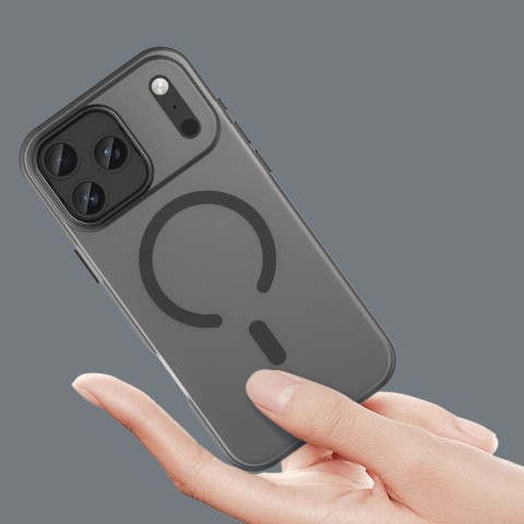 
„iPhone 17 Pro“ magnetinis abrazyvinis „MagSafe“ dėklas – matinės juodos spalvos
