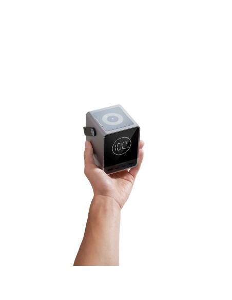 
Belaidžio įkrovimo išorinė baterija (40000mAh, USB-C, USB-A, 300W) – juoda
