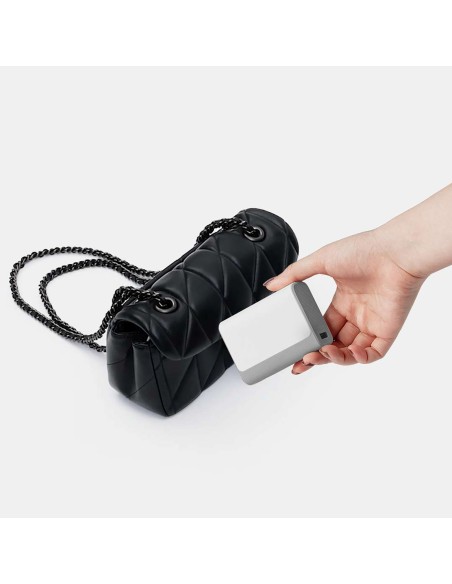
Nešiojamoji baterija 10000mAh USB-A USB-C 30W - pilka
